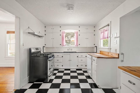 Tiny photo for 800 W Gibson ST, Austin, TX 78704 (MLS # 9575715)