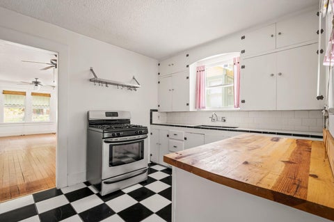 Tiny photo for 800 W Gibson ST, Austin, TX 78704 (MLS # 9575715)