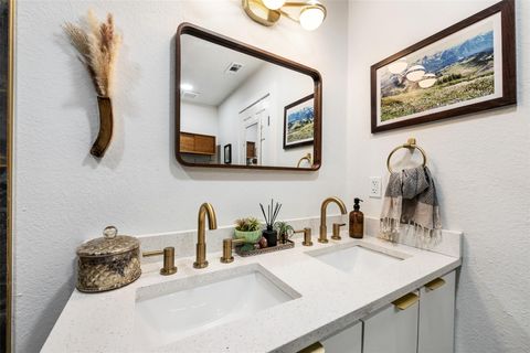 Tiny photo for 1616 Webberville RD #A, Austin, TX 78721 (MLS # 7505069)