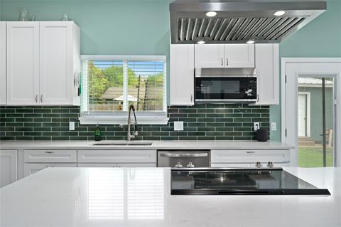 Tiny photo for 7317 Shadywood DR, Austin, TX 78745 (MLS # 9673428)