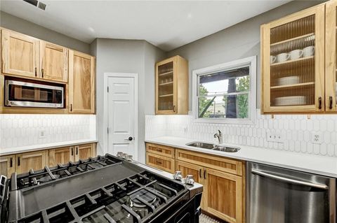 Tiny photo for 2203 Lindell Ave, Austin, TX 78704 (MLS # 8092143)