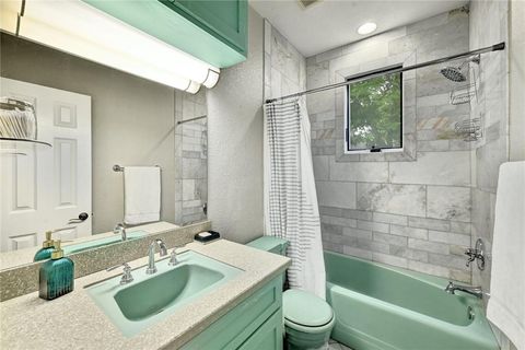 Tiny photo for 2203 Lindell Ave, Austin, TX 78704 (MLS # 8092143)