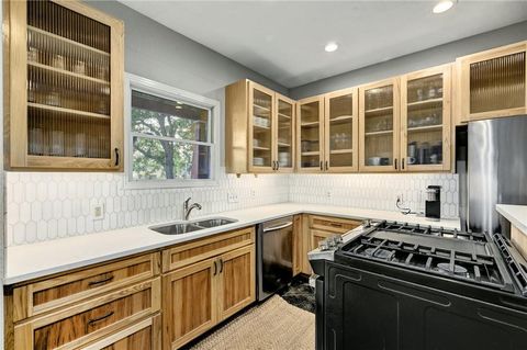 Tiny photo for 2203 Lindell Ave, Austin, TX 78704 (MLS # 8092143)