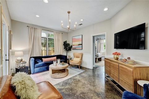 Tiny photo for 2203 Lindell Ave, Austin, TX 78704 (MLS # 8092143)