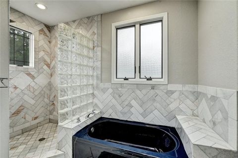 Tiny photo for 2203 Lindell Ave, Austin, TX 78704 (MLS # 8092143)