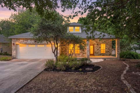 Photo of 98 Brookhollow DR, Wimberley, TX 78676 (MLS # 7315257)