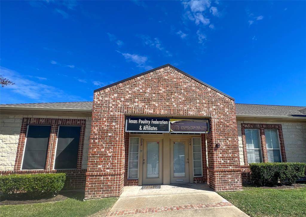 595 ROUND ROCK WEST DR 304