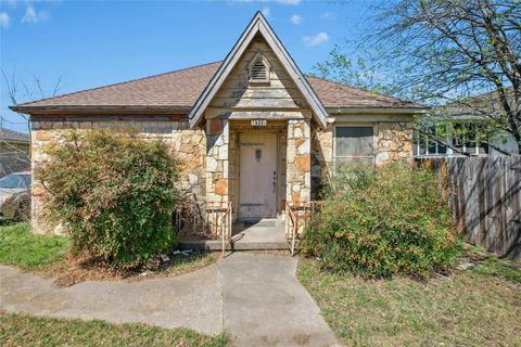 Photo of 4310 Red River ST, Austin, TX 78751 (MLS # 3985678)