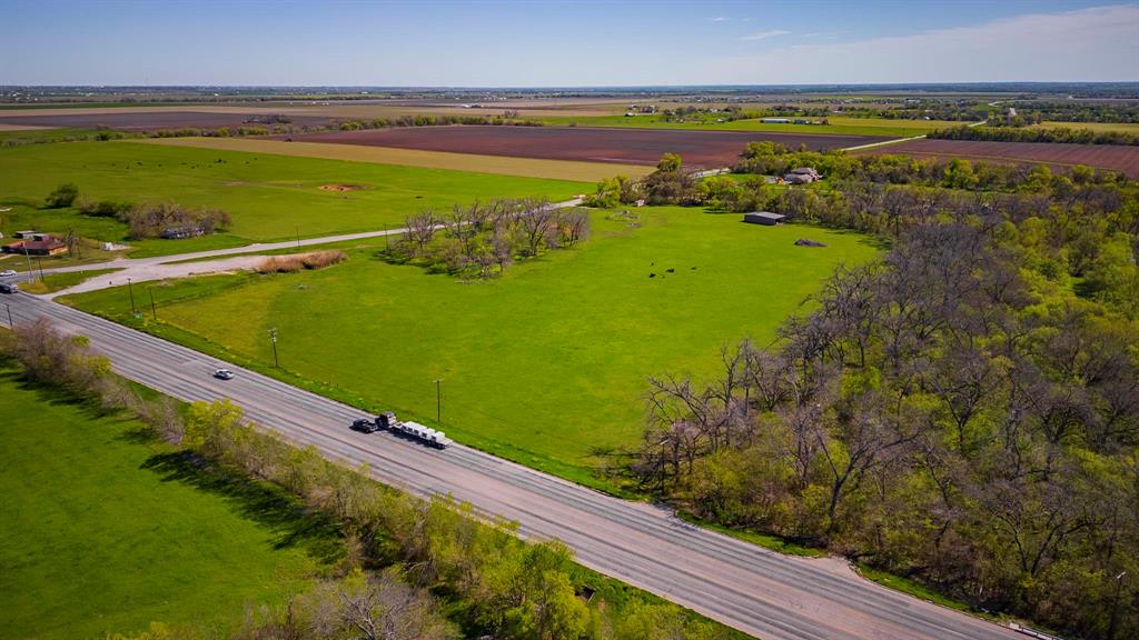 15500 Fm 1660 South