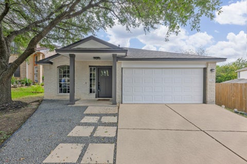 Photo of 15308 Sarahs Creek DR, Pflugerville, TX 78660 (MLS # 9207862)