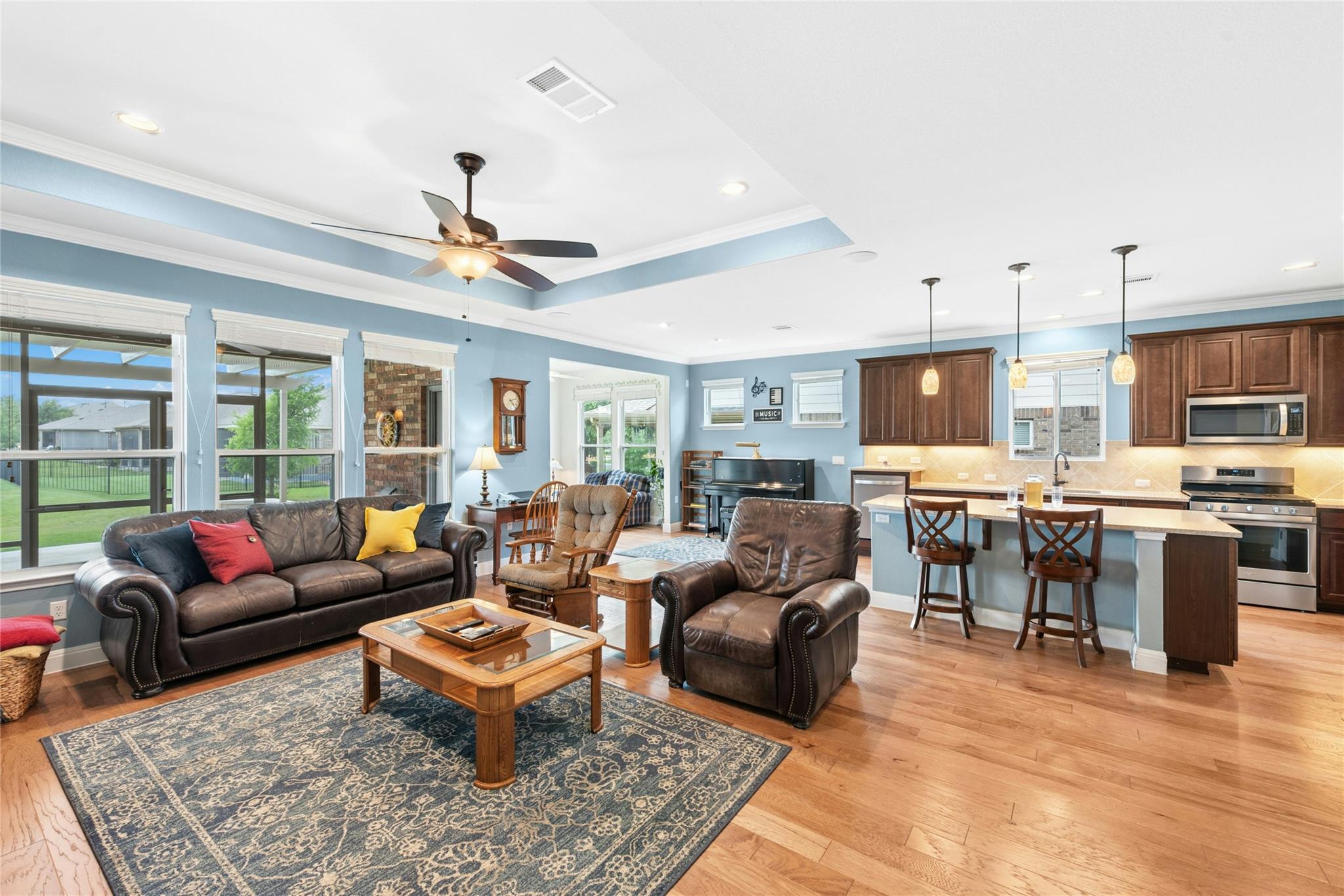 203 Gentry Creek LN