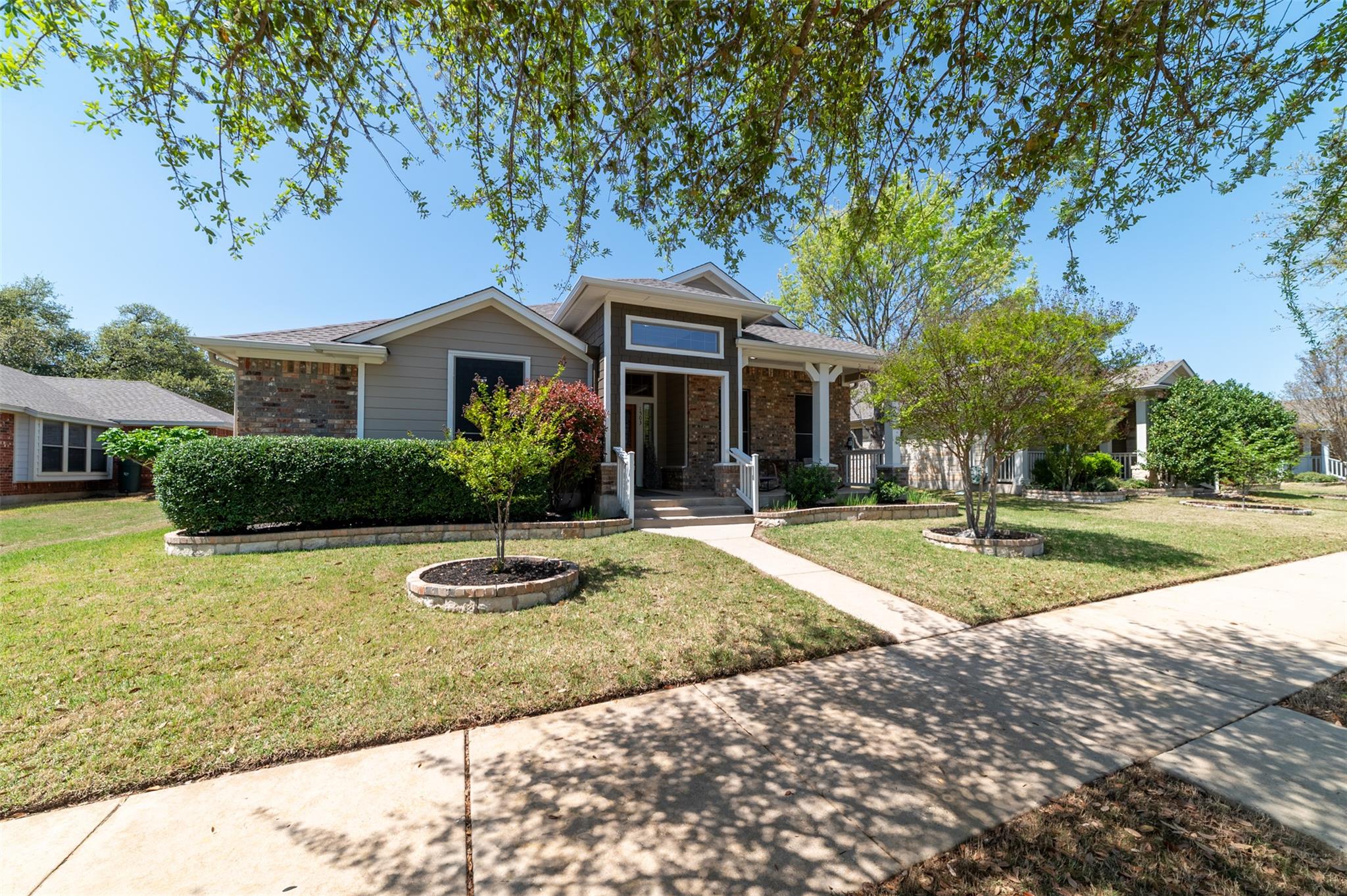 1503 Discovery BLVD