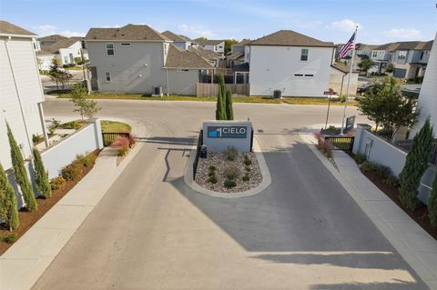 Tiny photo for 17303 Emperador DR, Pflugerville, TX 78664 (MLS # 9618388)