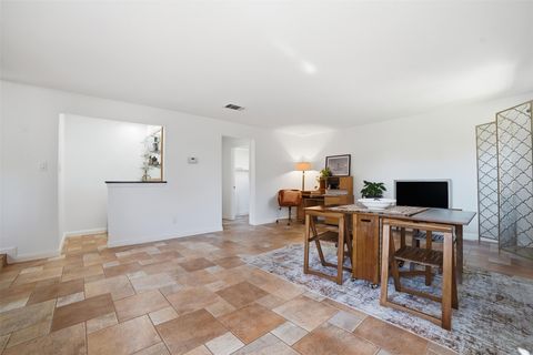 Tiny photo for 11007 Grapevine LN, Austin, TX 78759 (MLS # 6871920)