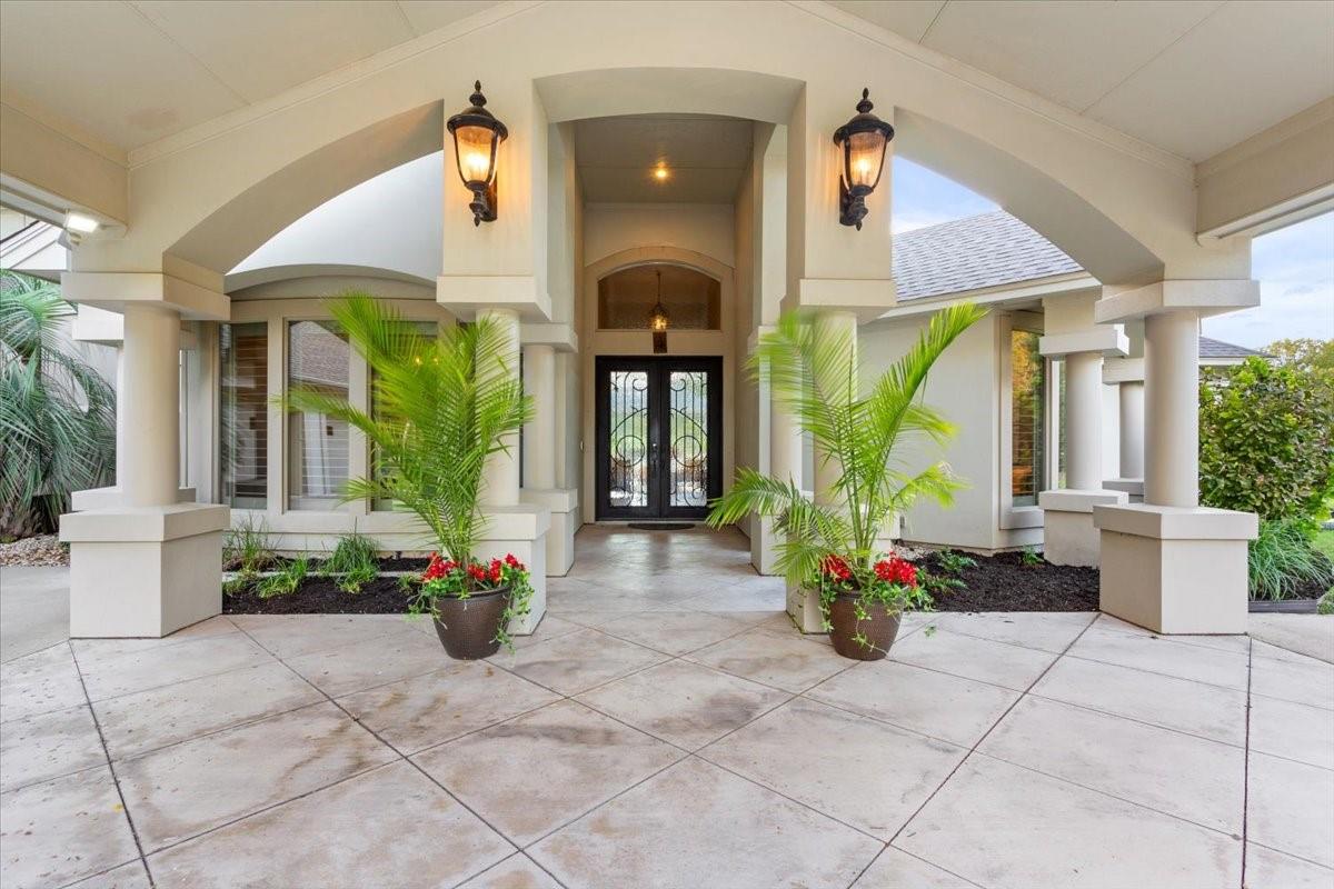 Photo 3 of 40 of 1317 Jack Nicklaus CIR house