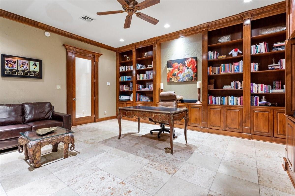 Photo 12 of 40 of 1317 Jack Nicklaus CIR house