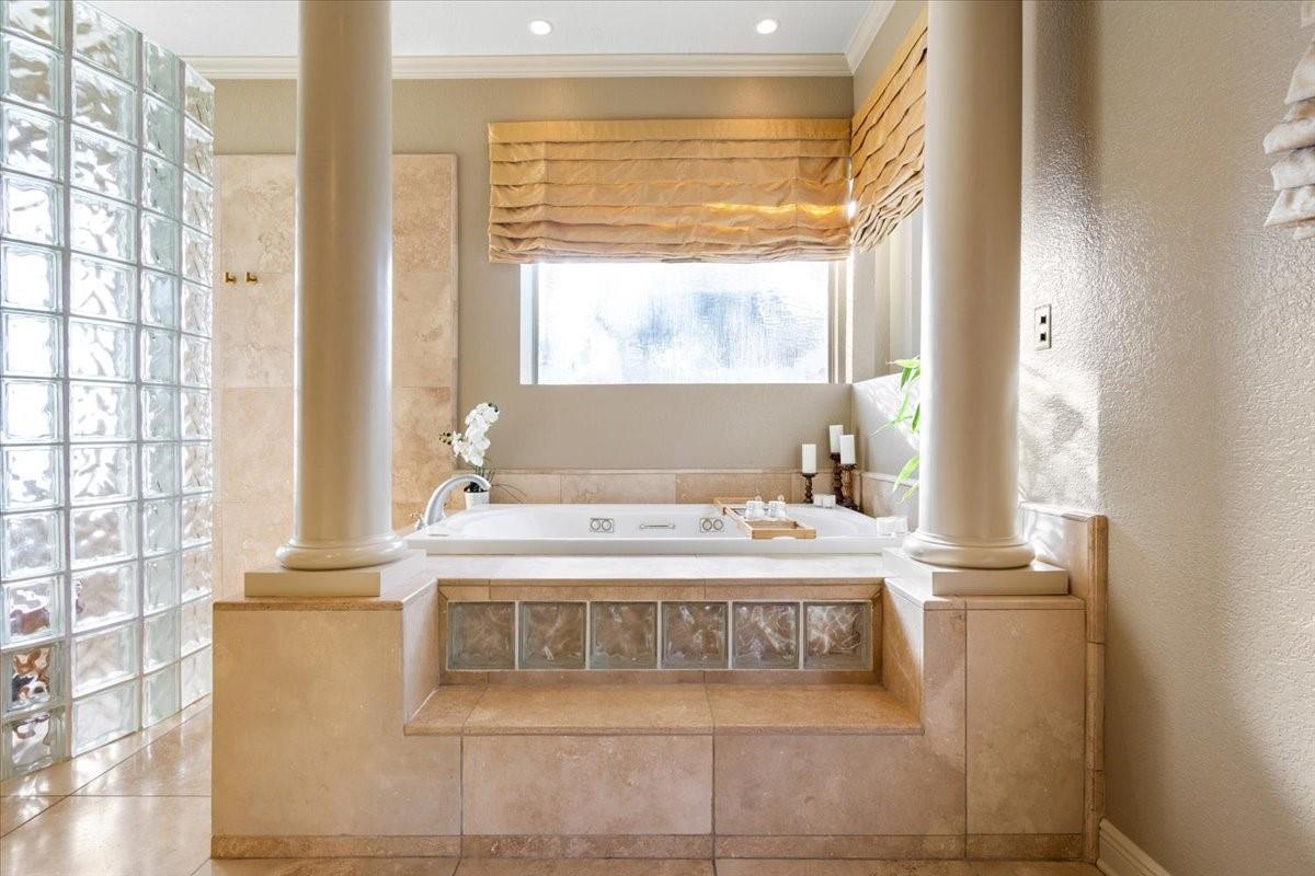 Photo 22 of 40 of 1317 Jack Nicklaus CIR house