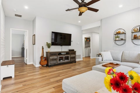Photo of 2712 Hearthsong LOOP, Round Rock, TX 78665 (MLS # 1721206)