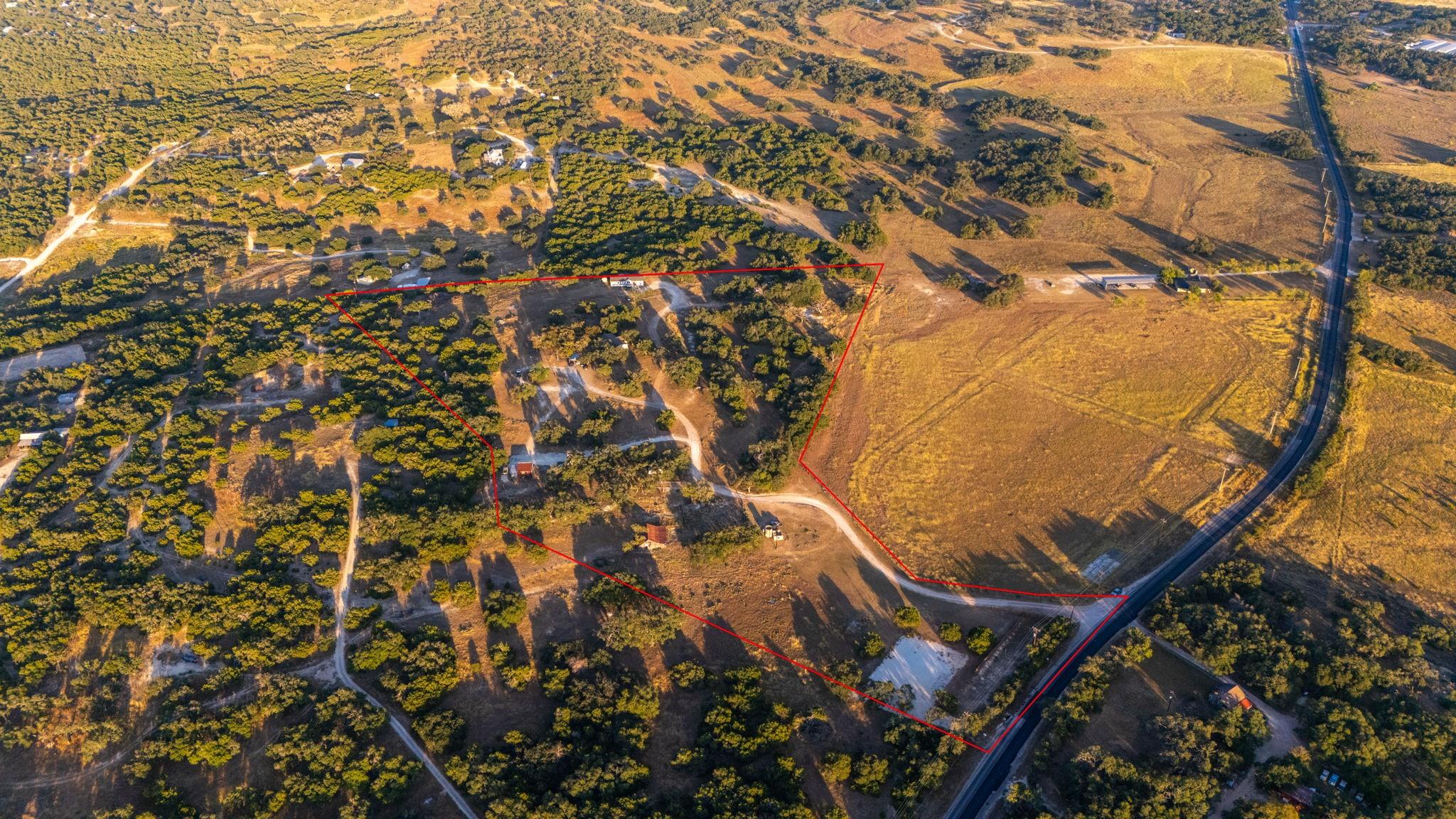 4600 Fm 2325