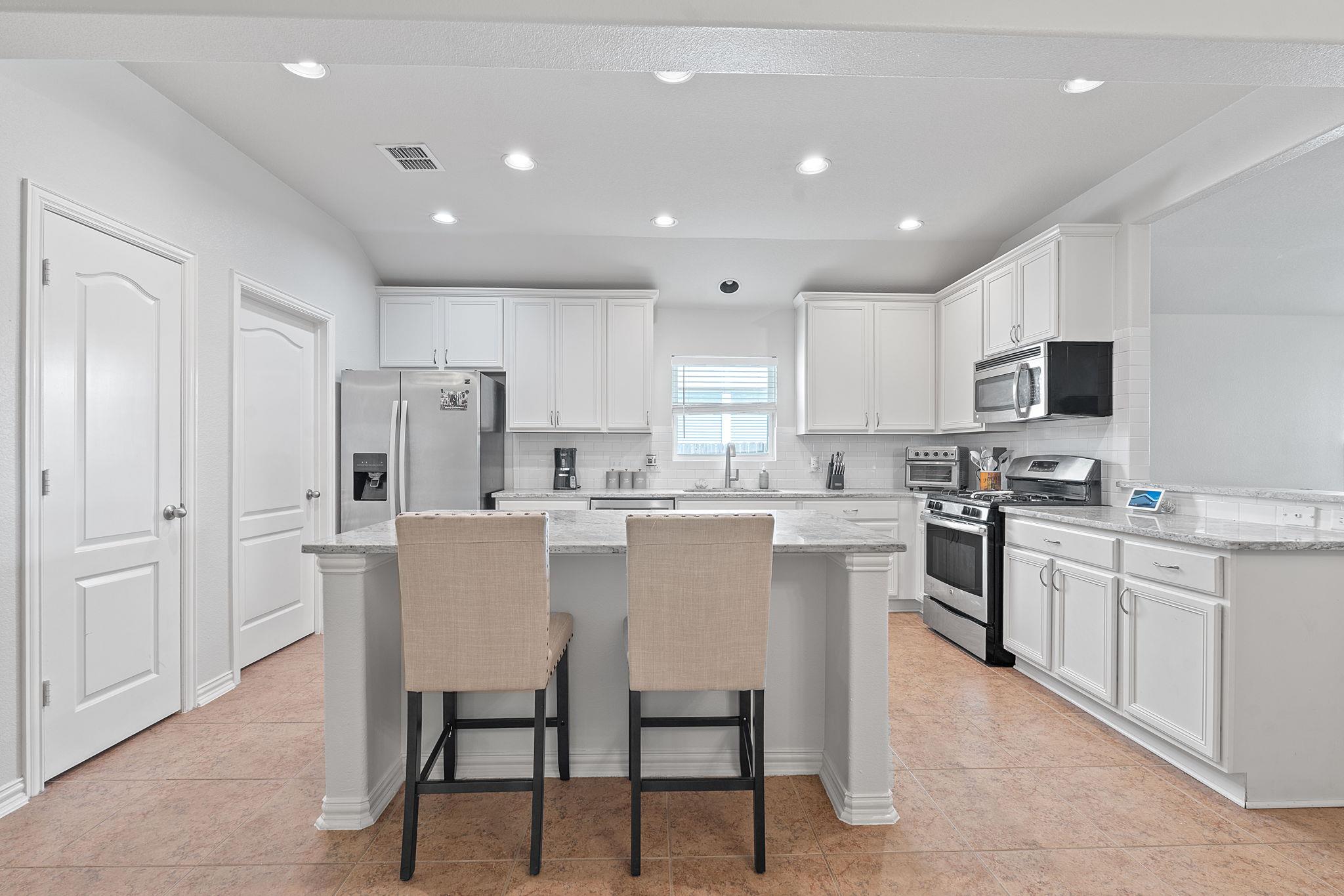 3712 Brean Down RD