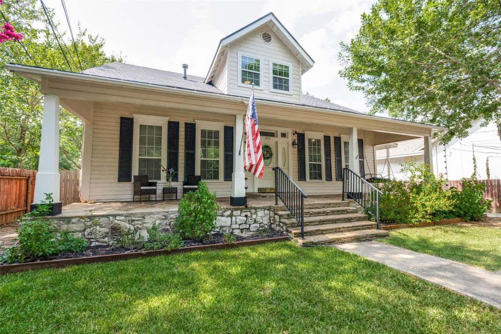 Photo of 1012 Dailey ST, San Marcos, TX 78666 (MLS # 7216290)