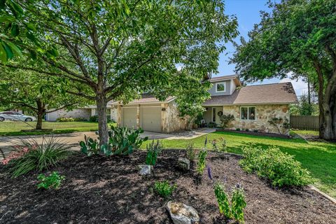 6201 Sun Vista DR Austin TX 78749