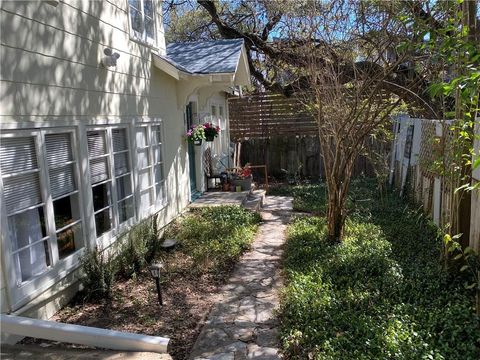 Tiny photo for 400 W Alpine RD, Austin, TX 78704 (MLS # 4217924)
