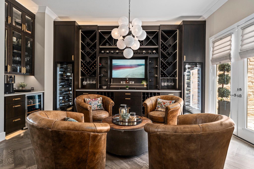 Photo of 520 Woodside TER, Austin, TX 78738 (MLS # 1805390)
