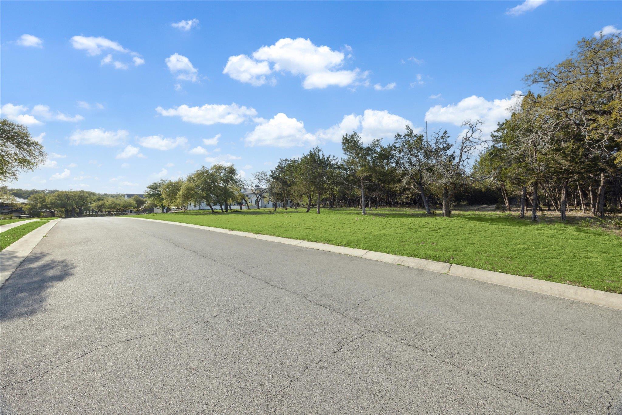 274 Waters Edge CV