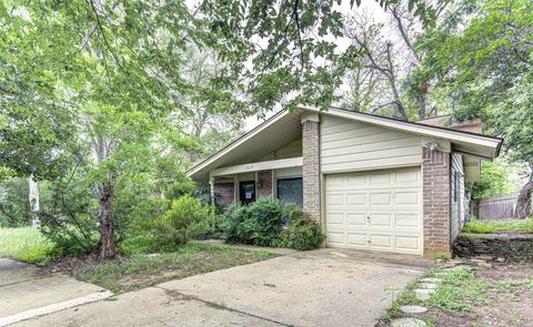 5210 Emerald Meadow DR Austin TX 78745