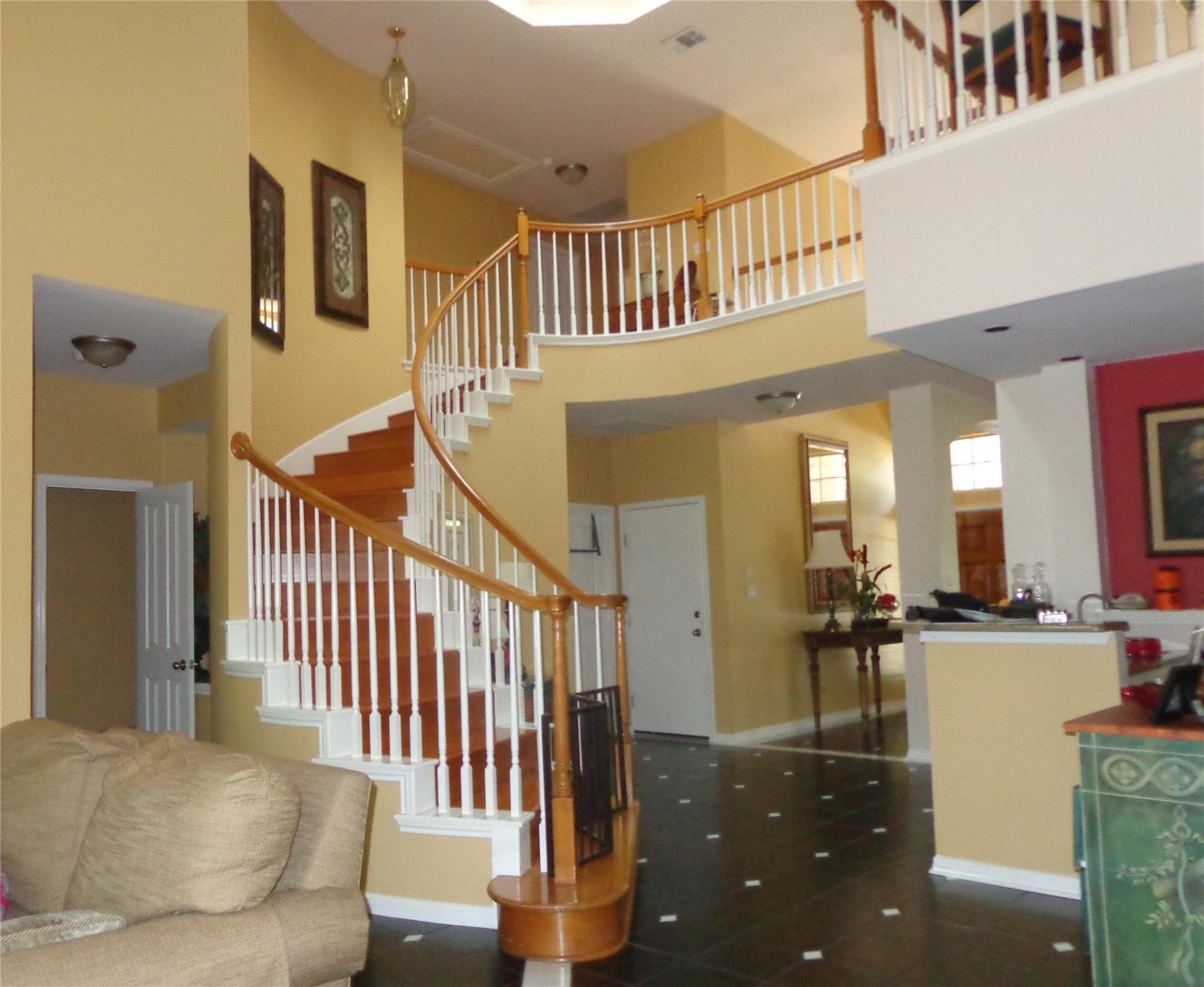 4003 WYMAN CV