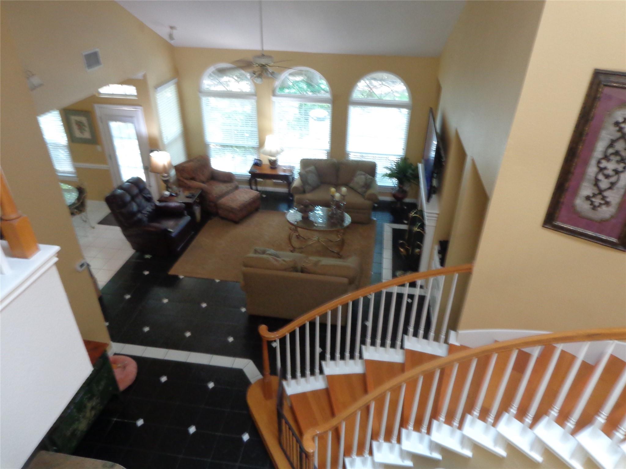 4003 WYMAN CV