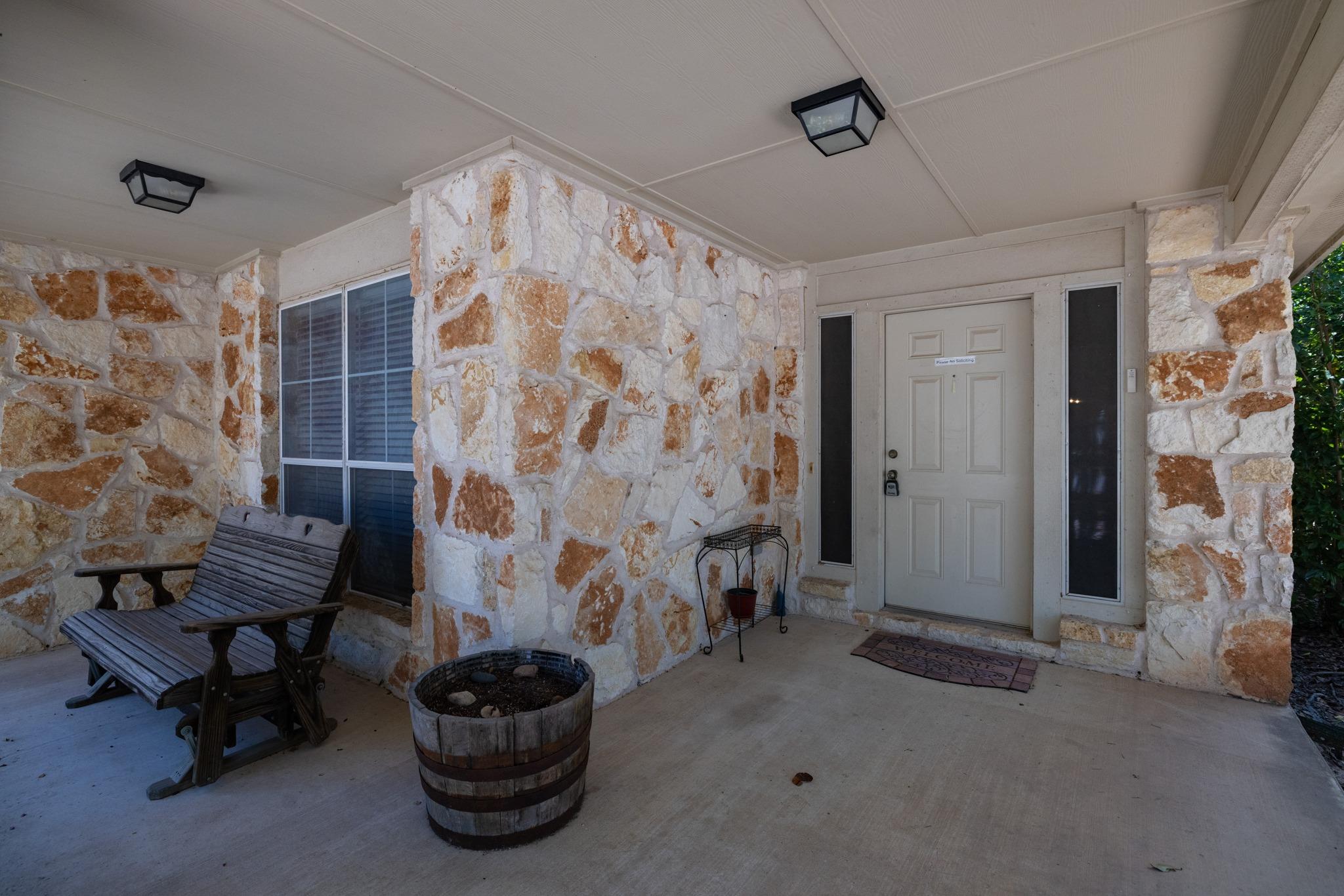920 Flanagan DR