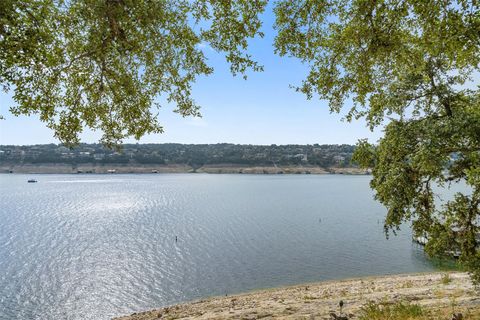 18401 Lakepoint CIR Point Venture TX 78645