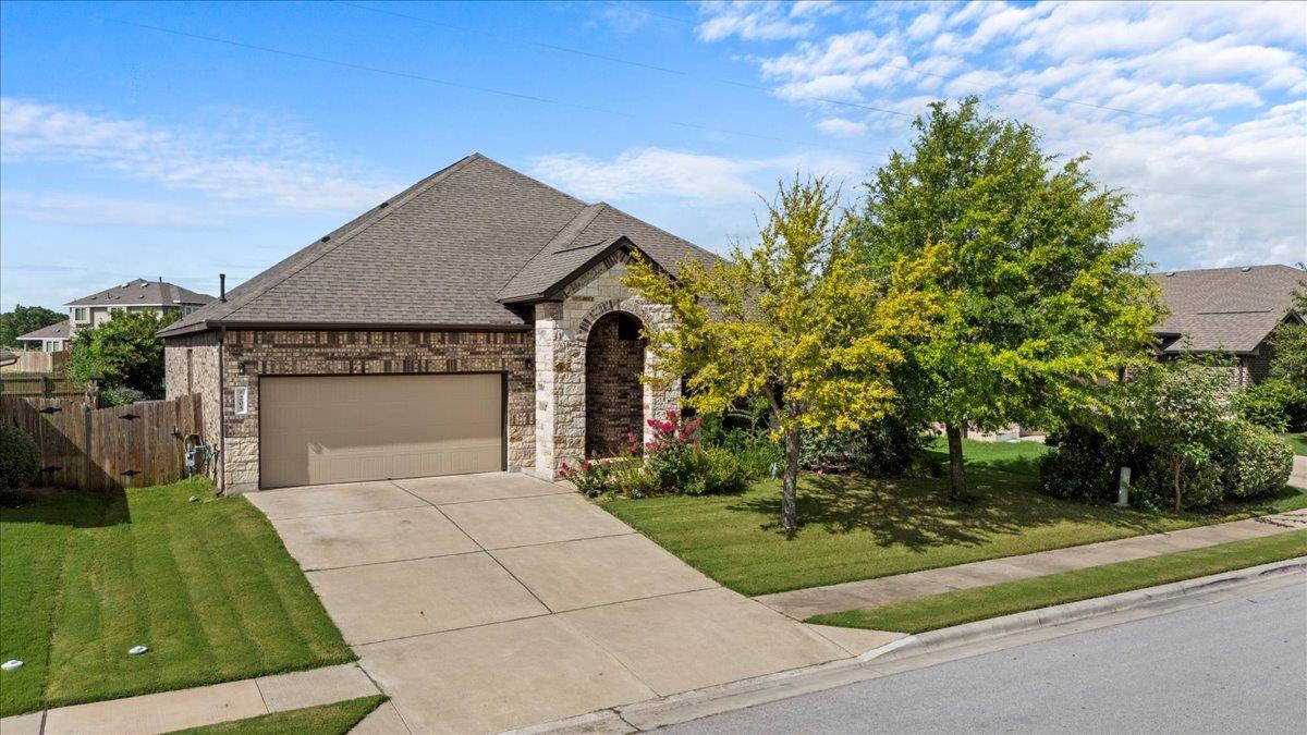 205 Headwaters DR