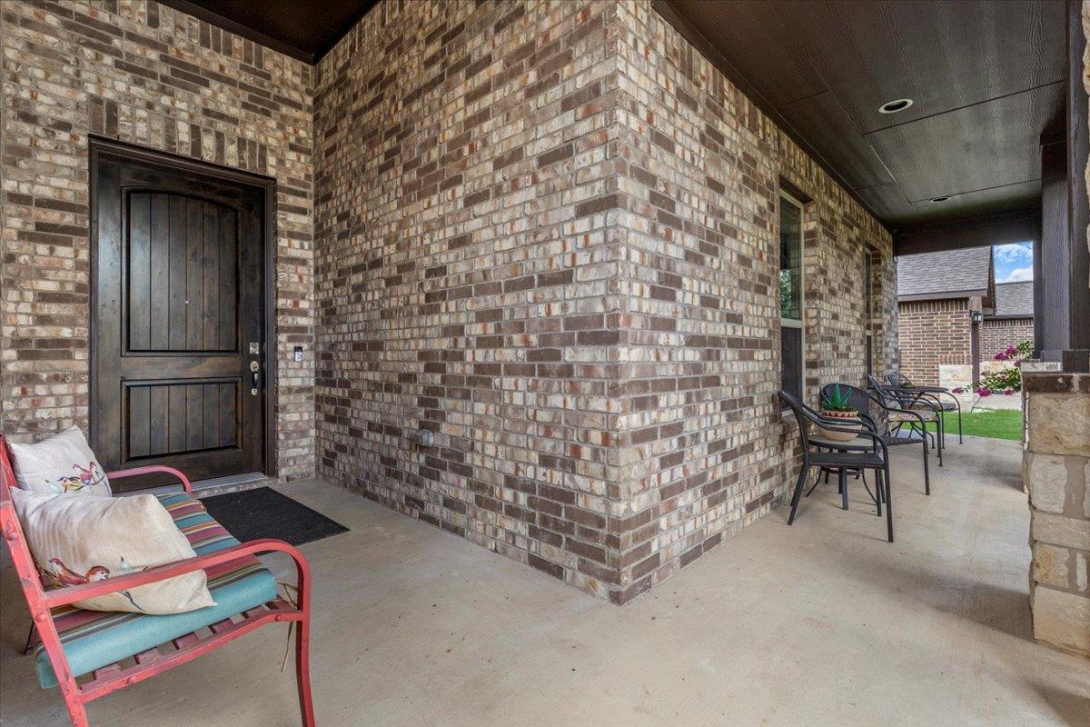 205 Headwaters DR