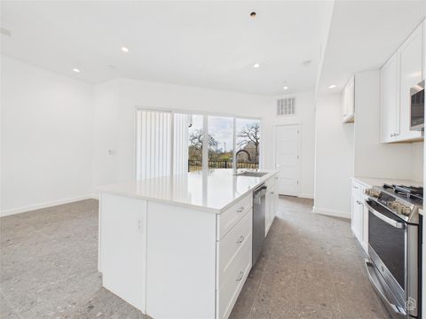 Photo of 5912 Harold CT #104, Austin, TX 78721 (MLS # 2555918)