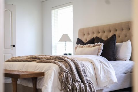 Tiny photo for 2104 Westfalian TRL, Austin, TX 78732 (MLS # 7544752)