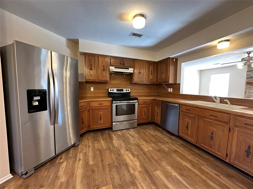 Photo of 1047 Private Road 3022, Elgin, TX 78621 (MLS # 3627635)