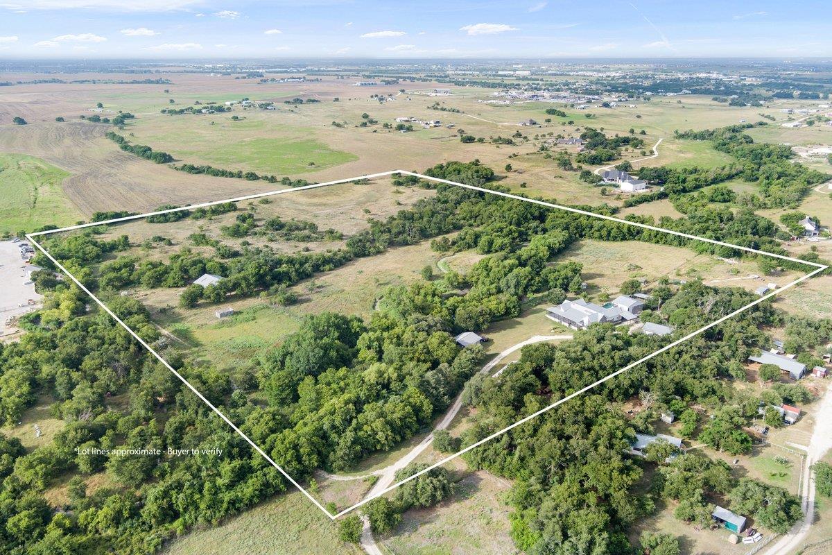 100 S Dewberry Creek TRL