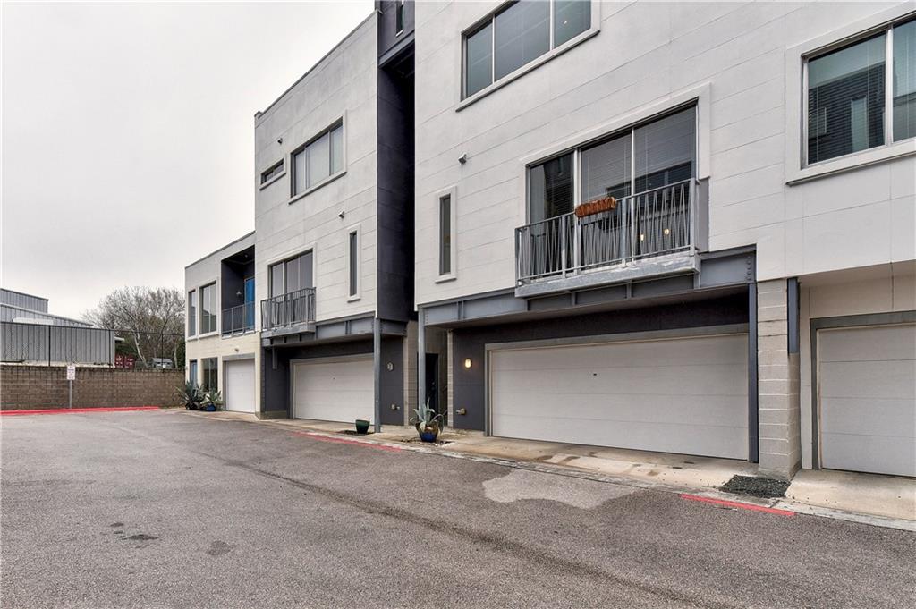 Photo 1 of 27 — 4801 S Congress Ave C3, Austin, TX 78745