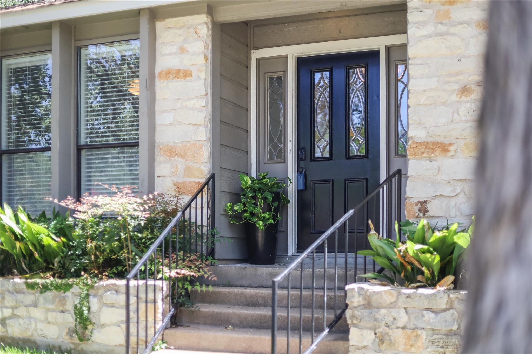 1302 Shannon Oaks TRL