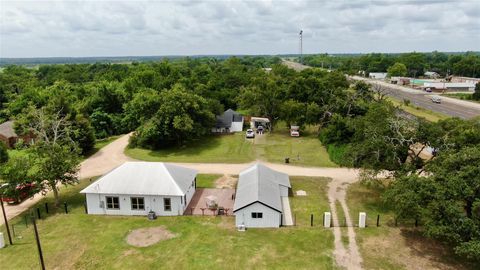 A home in Gause