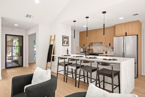 Tiny photo for 11713 Knollpark DR, Austin, TX 78758 (MLS # 4151934)