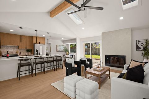 Tiny photo for 11713 Knollpark DR, Austin, TX 78758 (MLS # 4151934)