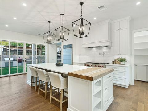 Tiny photo for 1603 Willow ST, Austin, TX 78702 (MLS # 4347376)