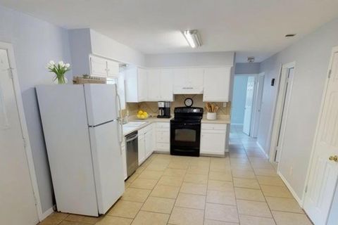 Tiny photo for 3212 Whites DR, Austin, TX 78735 (MLS # 9777488)