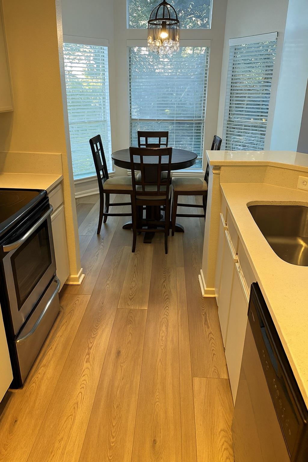 6000 Sepherd Mountain CV