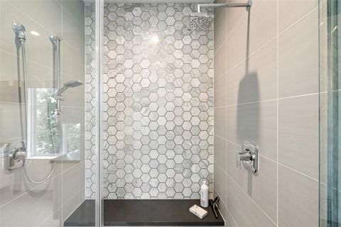 Tiny photo for 408 Rose Branch WAY #24, Austin, TX 78738 (MLS # 7790885)