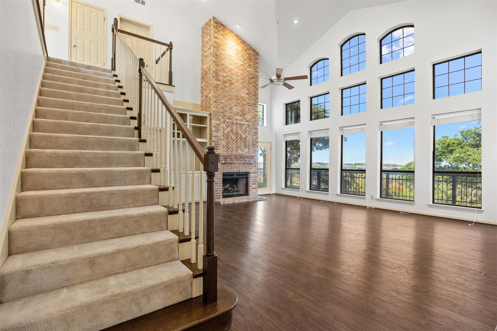 3614 Quail Hollow RD